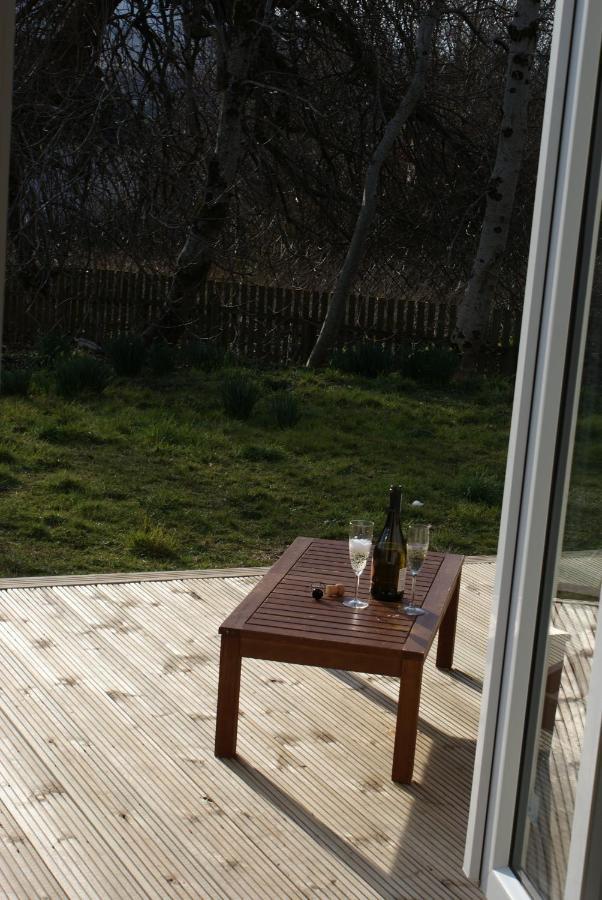 Lizzie`s Garden Cottage Portree Exterior foto