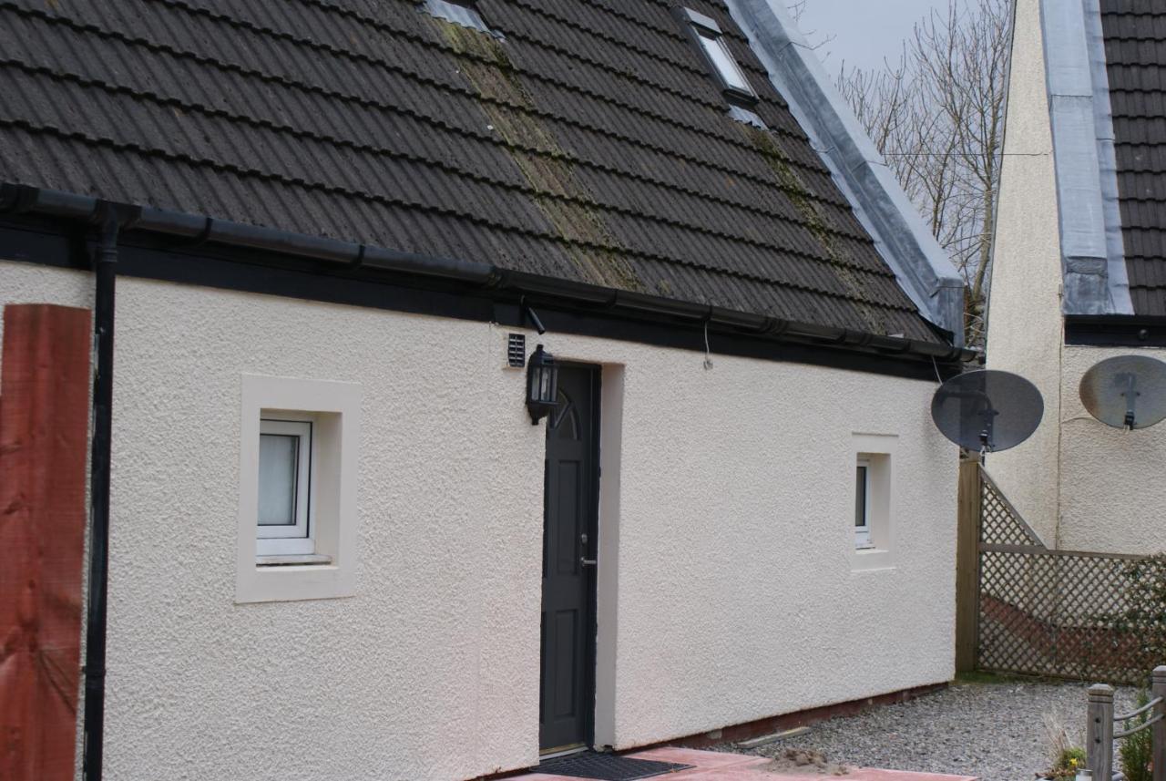 Lizzie`s Garden Cottage Portree Exterior foto